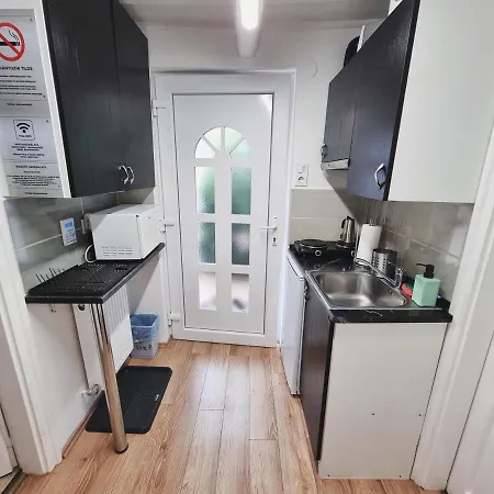 Gyongy Apartmanhazak * Gyöngyös