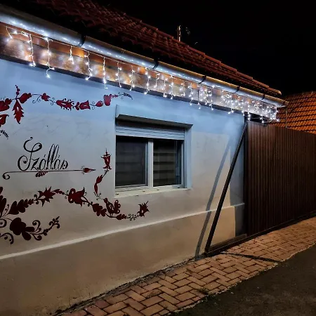 Gyongy Apartmanhazak * Gyongyos